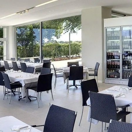 Il Portico 4* פאנו